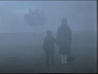 CINEFÓRUM DE SOBREMESA (porque el cine nos alimenta...)Hoy: Paisaje en la niebla, (Theo Angelopoulos, 1988)