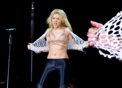 El emocionante concierto de Shakira en Barcelona. Imágenes y vídeo