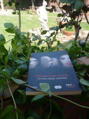 'Una pizca de muerte' de Charlaine Harris