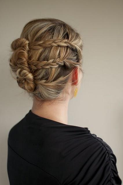 HAIR ROMANCE