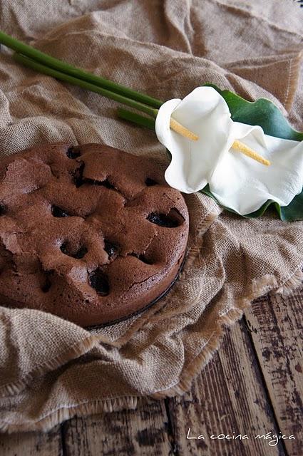 Reto Film&Food-; Tarta de chocolate,ciruelas y coñac para Elena