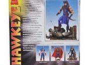 Figura Marvel Select Halcón exclusiva para Disney Store