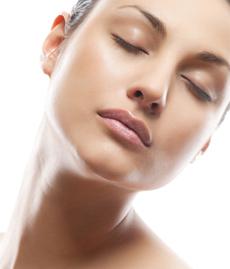 Luz Intensa Pulsada para atenuar los efectos del paso del tiempo