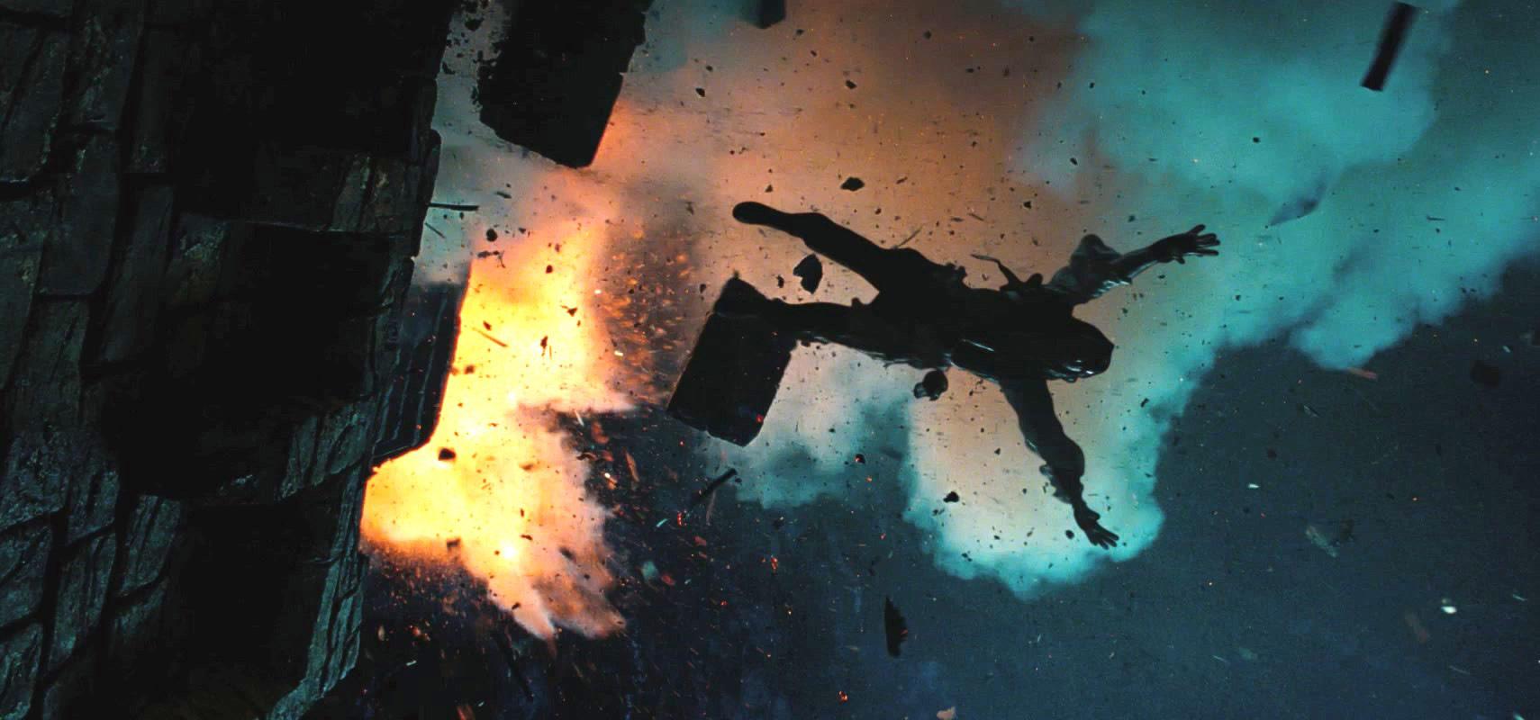 pirates 4 explosion jump1 cine