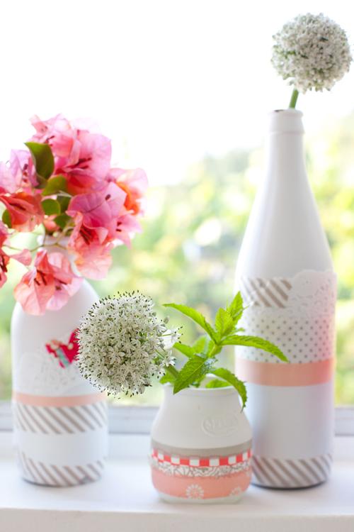 Diy: Botellas en blanco con cinta adhesiva japonesa