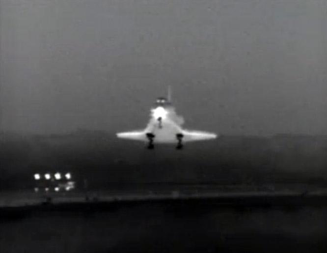 Endeavour concluyó su última misión