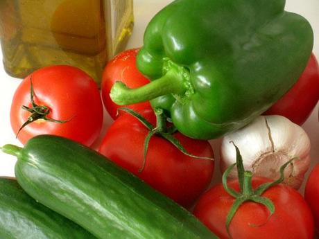 Gazpacho tradicional - En apoyo a las verduras españolas - Recetas de cocina RECETASonline Gazpacho tradicional - En apoyo a las verduras españolas - Recetas de cocina RECETASonline