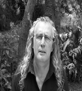 ESPACIO DE LOS POETAS INVITADOS JUNIO/JULIO 2011