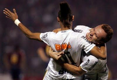Santos, primer finalista de la Copa Libertadores