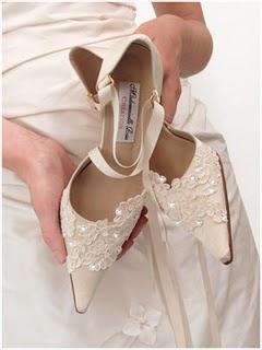 Mademoiselle Rose: un lujo en los pies de cualquier novia