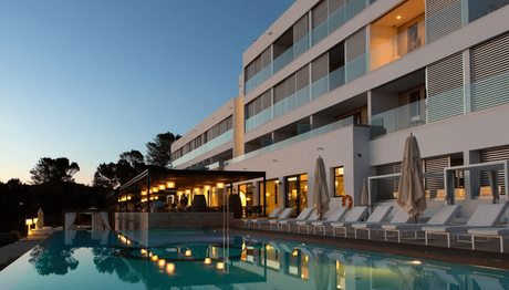 7 Lugares Baratos Donde Alojarse En Formentera, Ibiza. Mejores Hoteles. Cala Saona Hotel & Spa