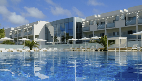 7 Lugares Baratos Donde Alojarse En Formentera, Ibiza. Mejores Hoteles. Hotel Blanco Formentera