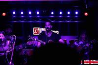 La cuerda floja en Café la Palma