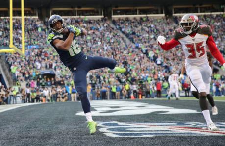 Los Seahawks se ponen 7-2 tras derrotar a los Buccaneers en OT