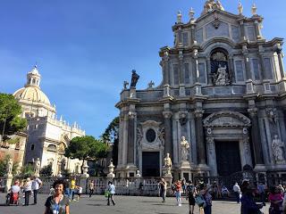 SICILIA: LA PRESENCIA DEL ETNA Y EL REPASO A LA HISTORIA ...