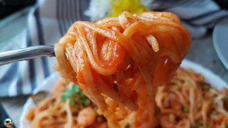 Espaguetis con gambas Espaguetis con gambas