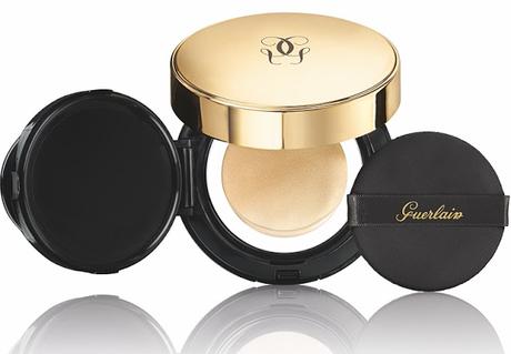 Este Otoño Apuesta por el Glow y un Cutis Rejuvenecido con la Colección de Maquillaje Otoño 2019 de Guerlain guerlain-parure-gold-cushion