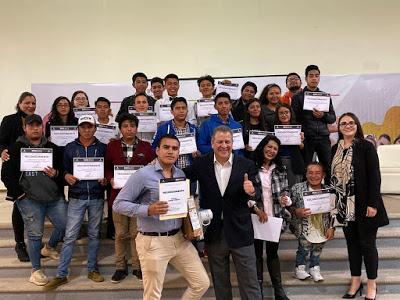 PREMIAN A JÓVENES PARTICIPANTES DEL CONCURSO DE VIDEO CONTRA LAS ADICCIONES