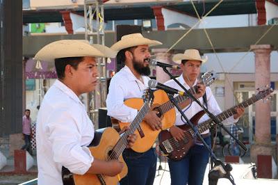 PARTICIPA EDOMÉX EN XI ENCUENTRO DE MÚSICOS Y BAILADORES DE TIERRA CALIENTE