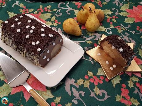 Flan de navidad de chocolate y peras