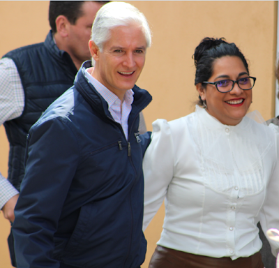 CUMPLE ALFREDO DEL MAZO EN APOYOS EDUCATIVOS EN EL CAM 62, RECONOCIÓ EDIL DE TEXCOCO