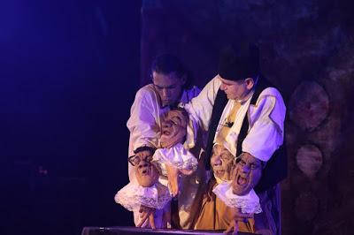 ROBA SONRISAS E INVITA A LA REFLEXIÓN ARTE CIRCENSE EN EL FESTIVAL DE LAS ALMAS 2019