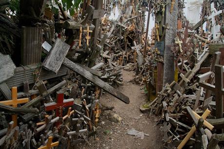 CRÓNICAS BÁLTICAS: COLINA DE LAS CRUCES (DIÓGENES ESTUVO AQUÍ)