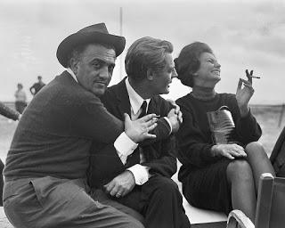 Federico Fellini (y II) en Todos somos sospechosos