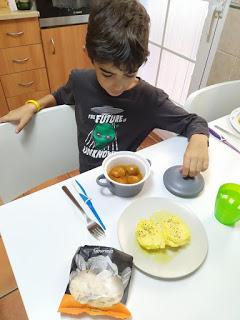 Albóndigas en salsa - Sin lácteos, sin huevo y sin gluten Albóndigas en salsa - Sin lácteos, sin huevo y sin gluten