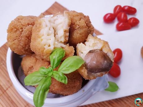 Croquetas de arroz con champiñones Croquetas de arroz con champiñones