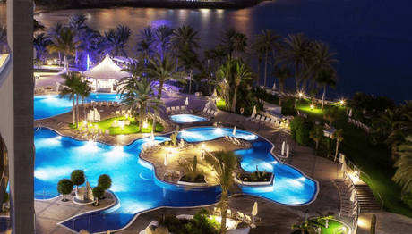 7 Lugares Baratos Donde Alojarse En Gran Canaria. Mejores Hoteles. Radisson Blu Resort, Gran Canaria