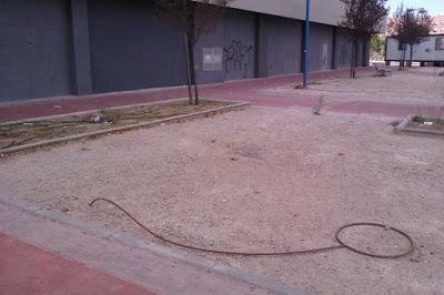 EL BARRIO DE SOTO DEL HENARES ABANDONADO A SU SUERTE