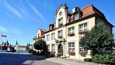 8 Lugares Baratos Donde Alojarse En Gdansk. Hoteles Y Apartamentos Podewils Old Town Gdansk.