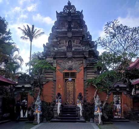 palacio Puri Saren Agung