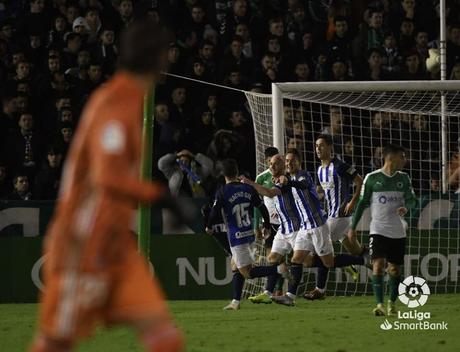 La Ponferradina pierde la oportunidad de traer tres puntos de “El sardinero”
