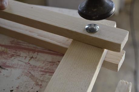 8_diy_aplique_pared_madera_articulado Diy, ¿cómo hacer un aplique de madera articulado de estilo nórdico-vintage