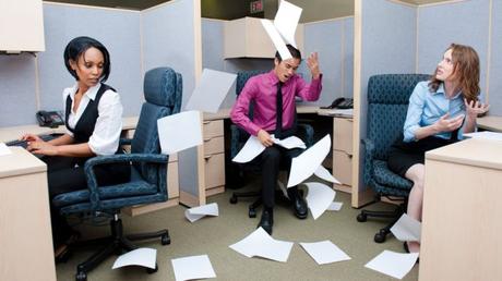 Los 9 errores de los empleados (y cómo corregirlos) Los 9 errores de los empleados (y cómo corregirlos)