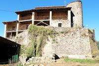 Masía fortificada Mas La Sala, donde nació el famoso bandolero Serrallonga de  Viladrau