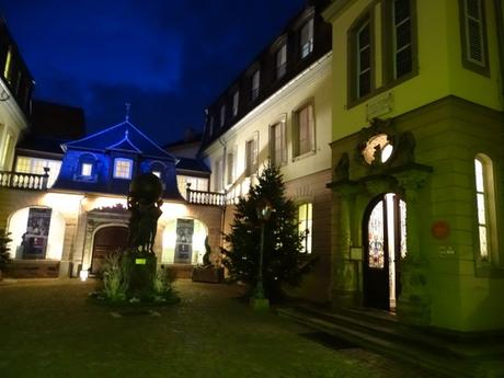 Colmar en Navidad: Un paseo nocturno por un escenario de película.