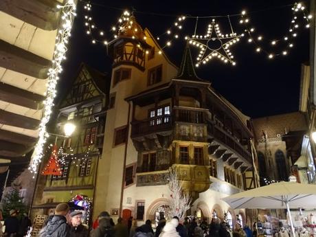 Colmar en Navidad: Un paseo nocturno por un escenario de película.