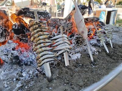 FIDEUÁ  CON JIBIA, SU TINTA Y SU MELSA CON MARISCOS