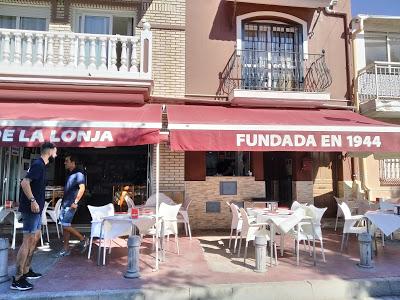 FIDEUÁ  CON JIBIA, SU TINTA Y SU MELSA CON MARISCOS