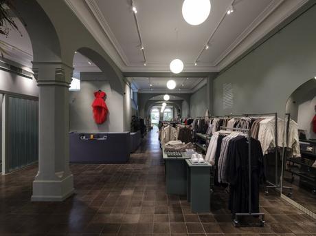 H&M, su colaboración con el irreverente Jonathan Adler y su nuevo concepto de tienda en Berlín H&M, su colaboración con el irreverente Jonathan Adler y su nuevo concepto de tienda en Berlín