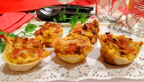 MINI QUICHES DE LACÓN BRASEADO Y PUERRO CARAMELIZADO CON PAN DE MOLDE MINI QUICHES DE LACÓN BRASEADO Y PUERRO CARAMELIZADO CON PAN DE MOLDE