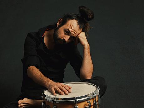 Miguel Hiroshi presenta