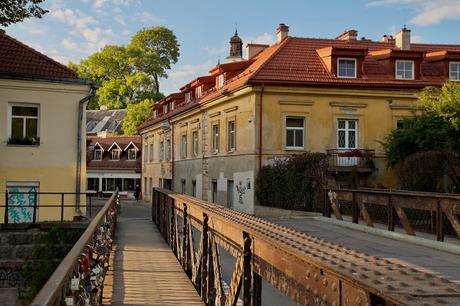 CRÓNICAS BÁLTICAS: VILNIUS, AL OTRO LADO DEL RÍO