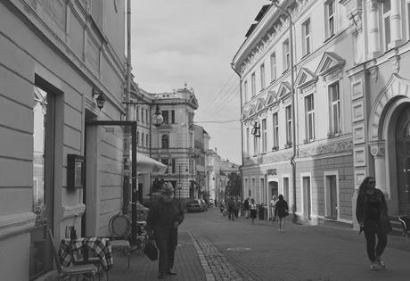 CRÓNICAS BÁLTICAS: VILNIUS, AL OTRO LADO DEL RÍO