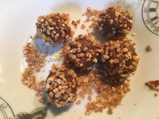 TRUFAS DE BIZCOCHO Y CREMA DE CACAO EN THERMOMIX Y TRADICIONAL