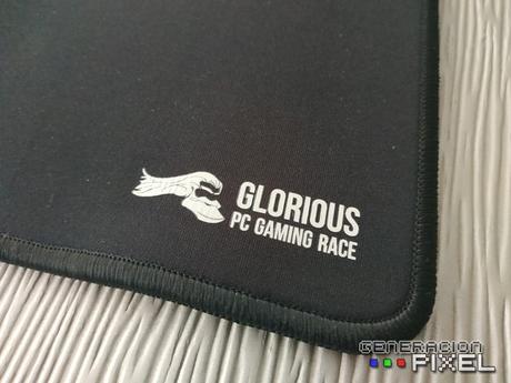 ANÁLISIS HARD-GAMING: Alfombrilla Glorious G-HXL ANÁLISIS HARD-GAMING: Alfombrilla Glorious G-HXL