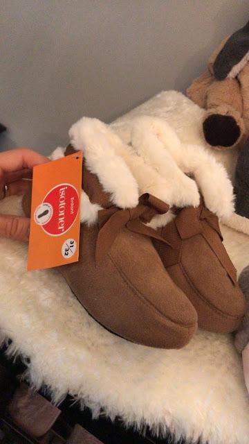 NUEVAS COLECCIONES; WINTER 2020 ISOTONER.-